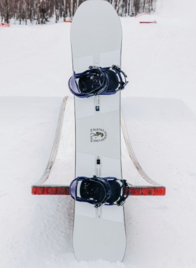 Women BURTON Rewind Camber Snowboard